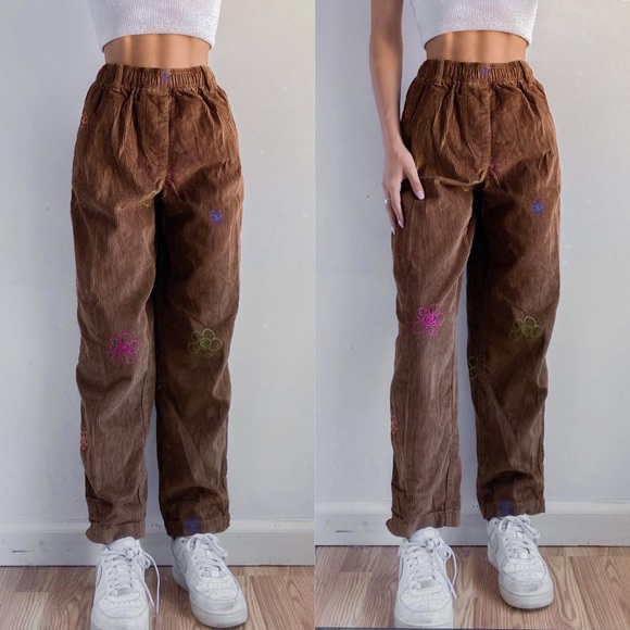 •Urban Outfitters Brown Soft Cargo Pants• - Picture 3 of 8